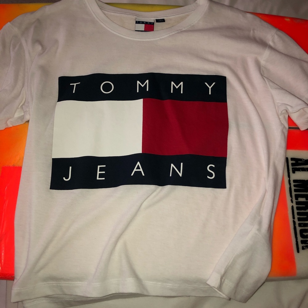 Tommy Hilfiger cropped t-shirt